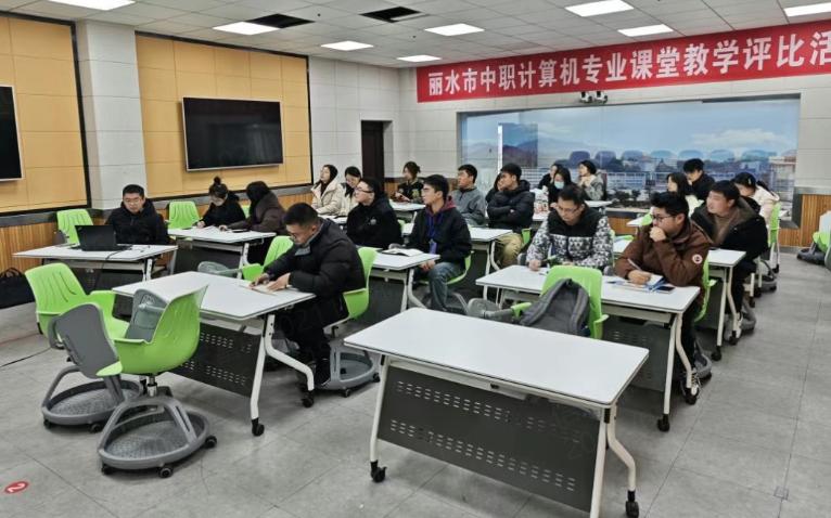 遂昌职业中专助推青年教师走好科研“第一步”